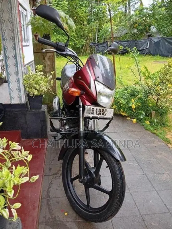 Bajaj Platina 125 2012