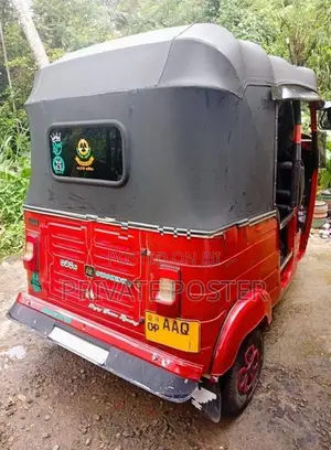 Bajaj RE Three Wheeler 2015
