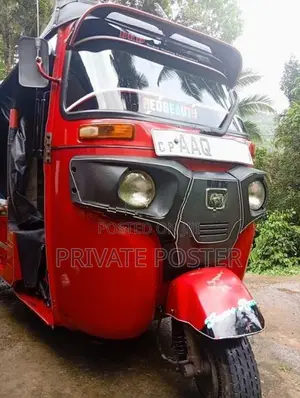 Bajaj RE Three Wheeler 2015
