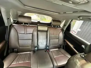 Kia Sorento 1-10 Option 2012