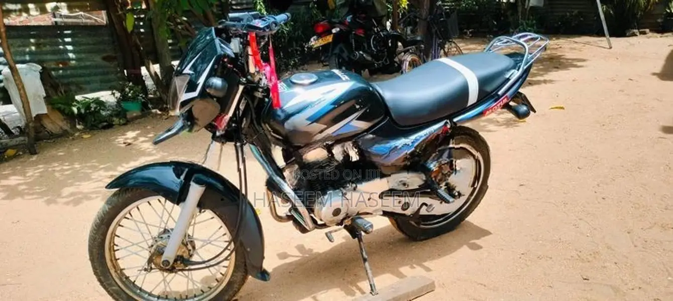 Bajaj CT100 2008