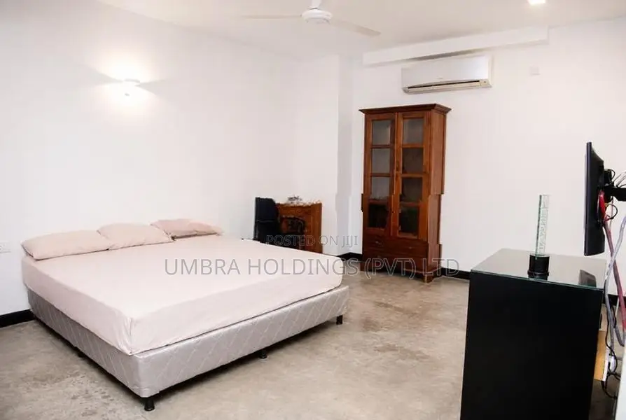 Luxury House For rent In Colombo 05 - 2609U