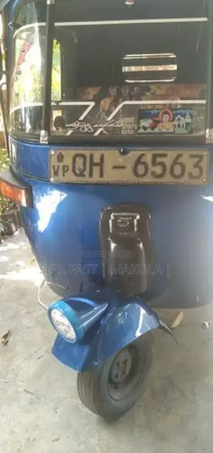 Bajaj RE Three Wheeler 2006