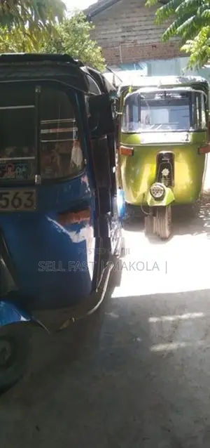 Bajaj RE Three Wheeler 2006