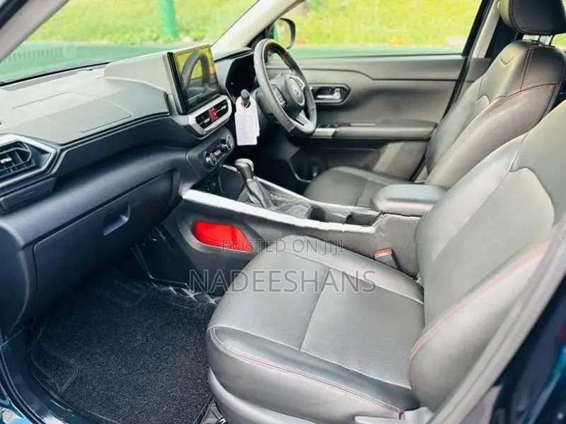Toyota Raize Z HYBRID 2025