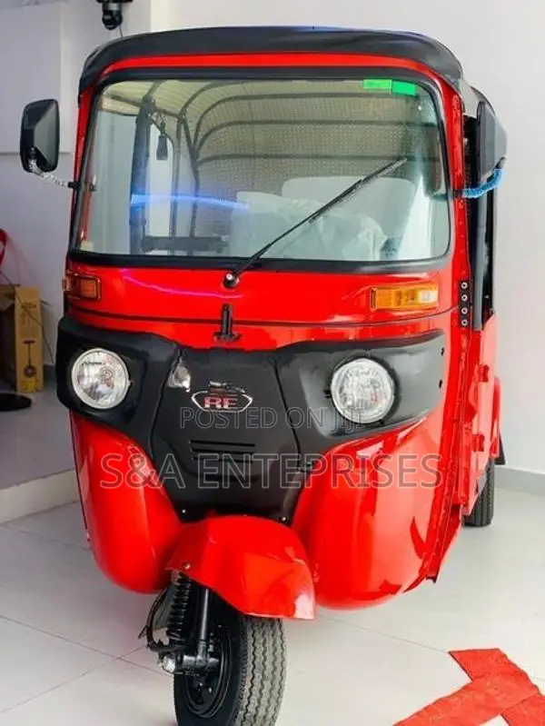 Bajaj RE threeweel 2026