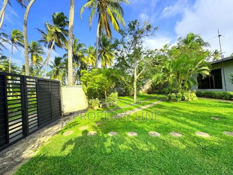 Wattala Dikovit 19 Perch House For Sale
