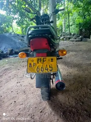 Bajaj CT100 Motor Bike 2005