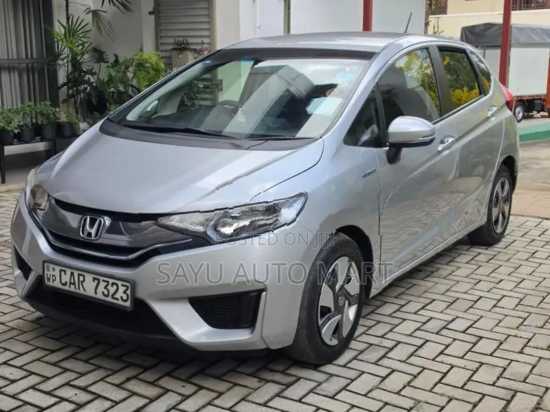 Honda Fit GP5 2014