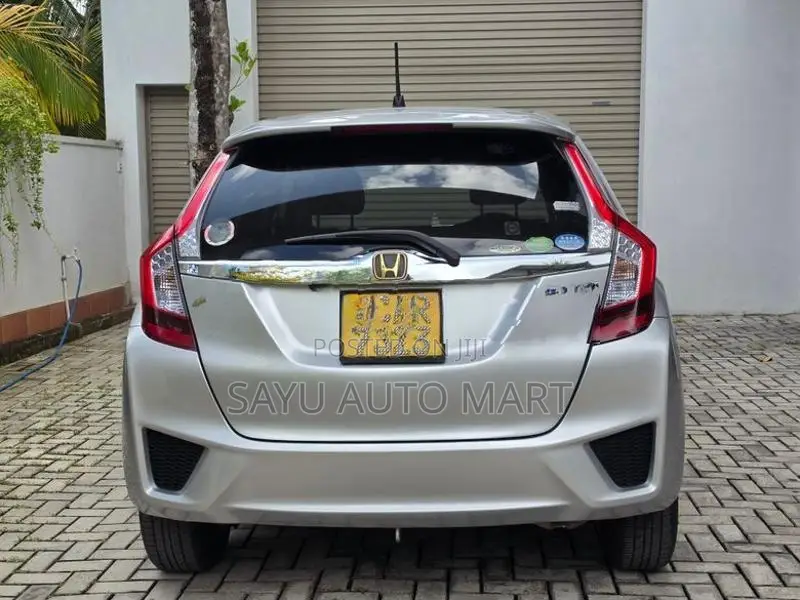 Honda Fit GP5 2014