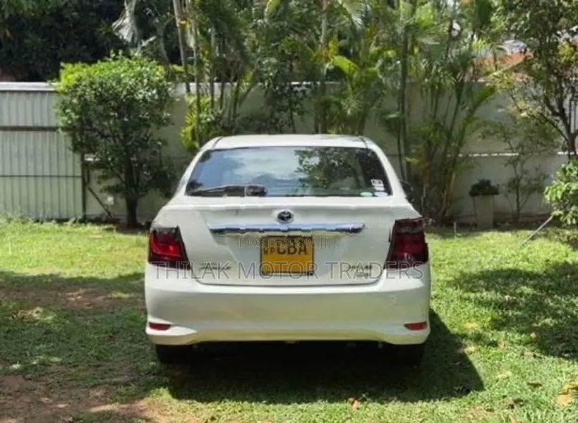 Toyota Axio 2017