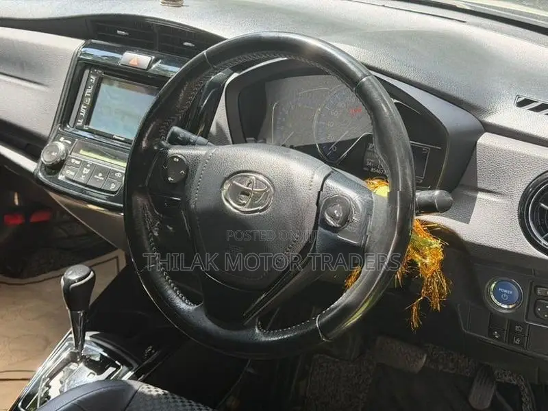 Toyota Axio 2017