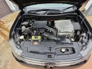 Mitsubishi Outlander 2013