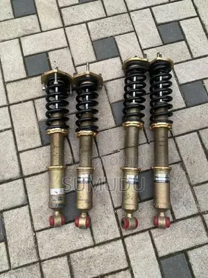 Aristo Adjustable shock set
