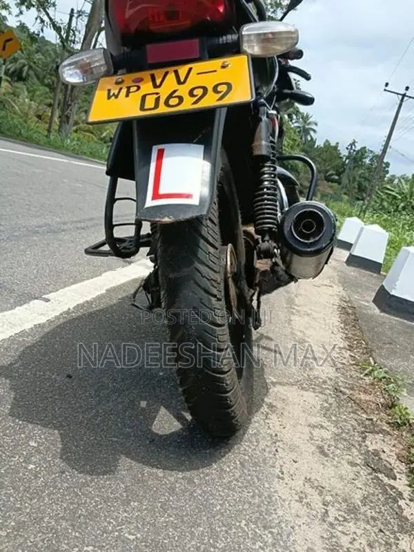 Bajaj Discover 2011