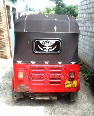 Bajaj RE Three Wheel 2010