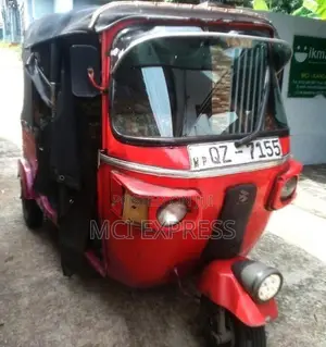 Bajaj RE Three Wheel 2010