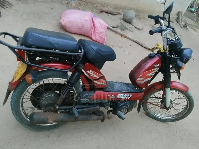 TVS XL Super 2010