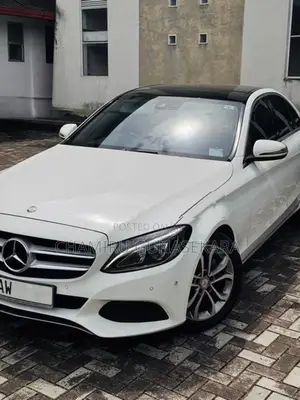 Mercedes Benz C200 Diesel Premium Plus 2017