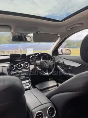 Mercedes Benz C200 Diesel Premium Plus 2017