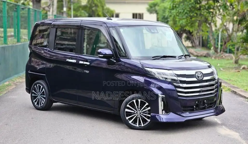 Toyota Roomy CUSTOM GT TURBO 2024