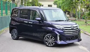 Toyota Roomy CUSTOM GT TURBO 2024