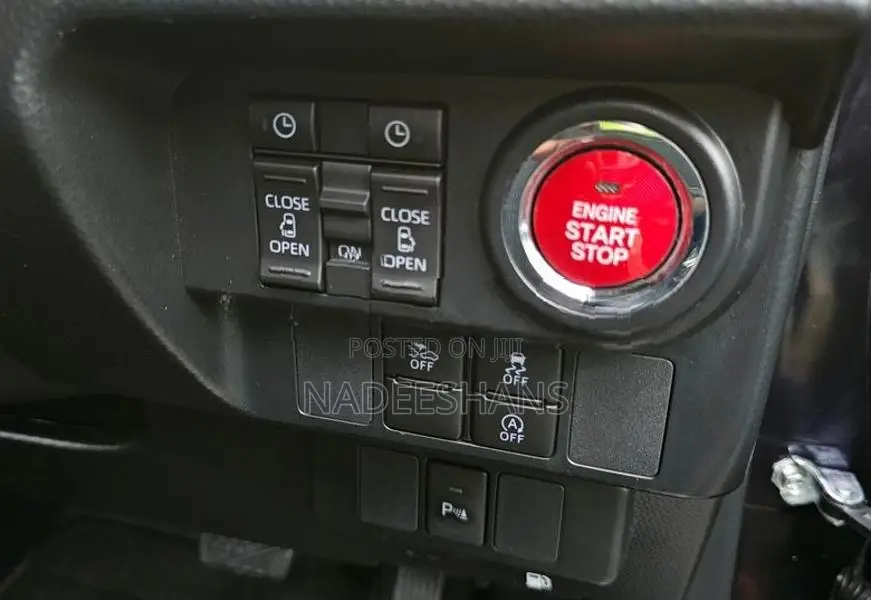 Toyota Roomy CUSTOM GT TURBO 2024