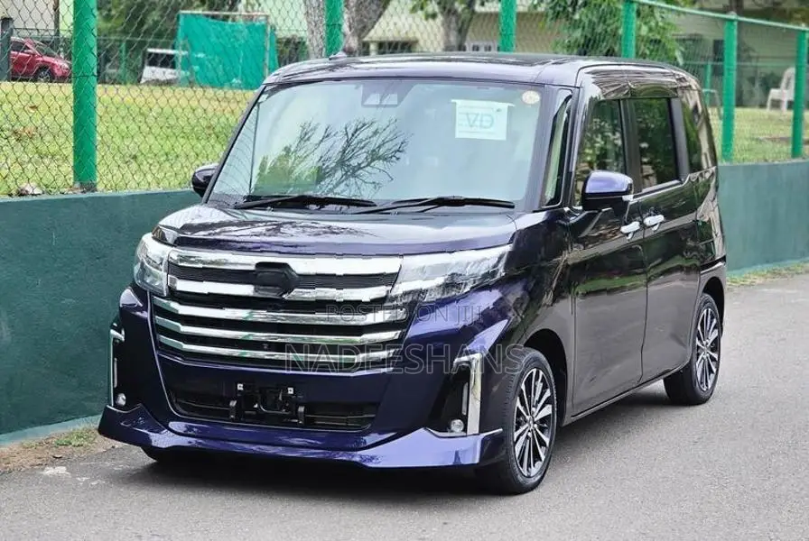 Toyota Roomy CUSTOM GT TURBO 2024