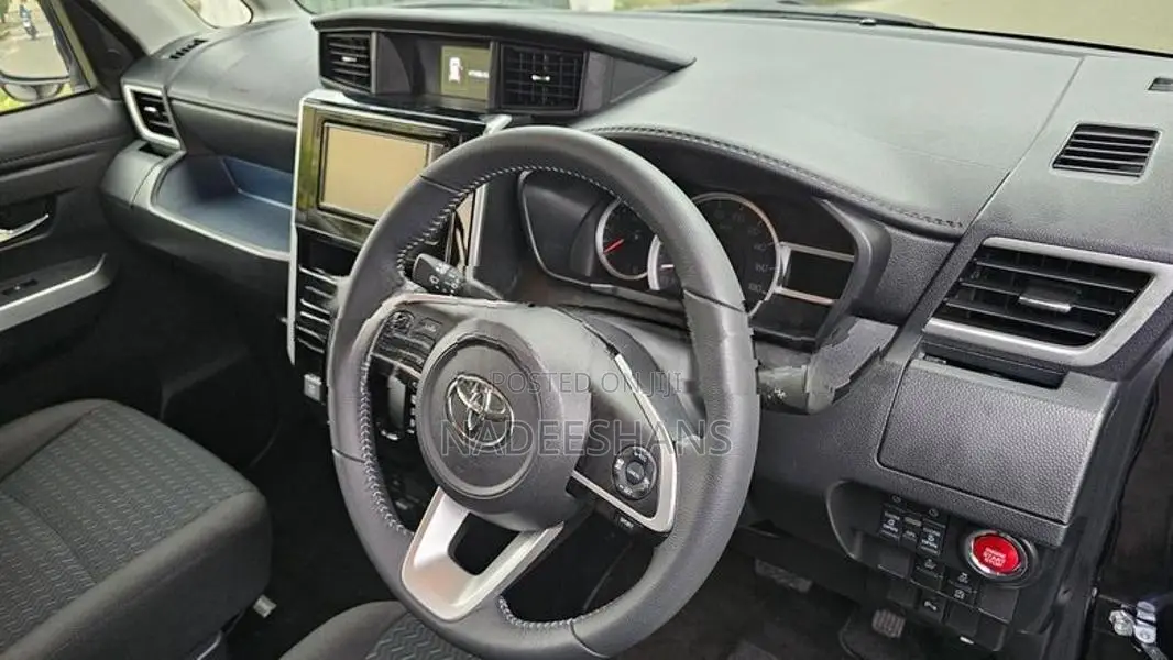 Toyota Roomy CUSTOM GT TURBO 2024