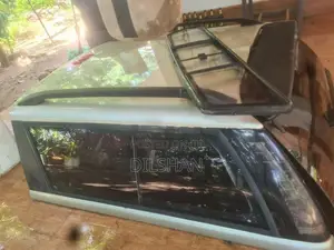Toyota Hilux Carryboy Canopy