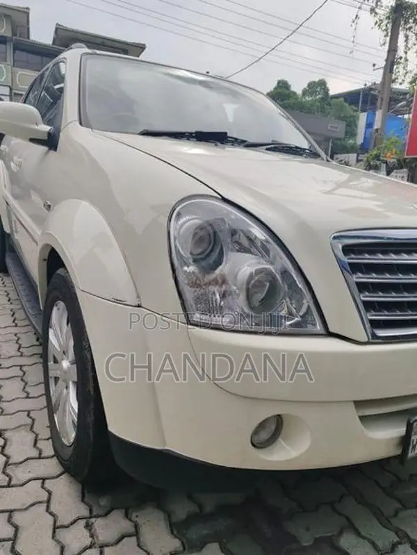 Micro Rexton 2008