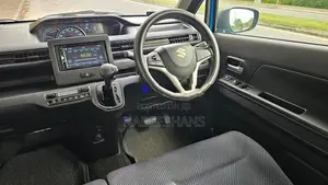 Suzuki Wagon R FZ PREMIUM 2018