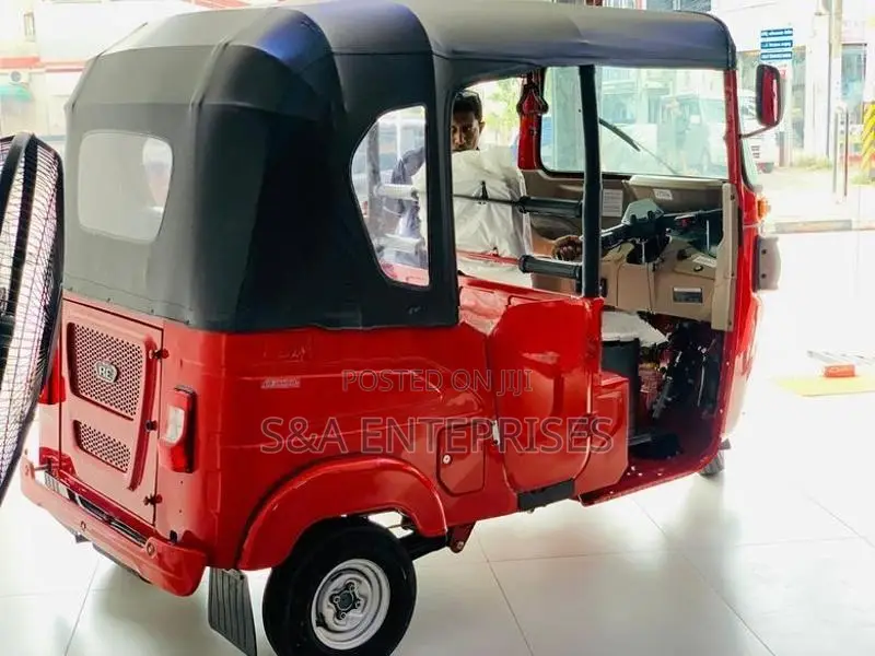 Bajaj RE THERWEEL 2026