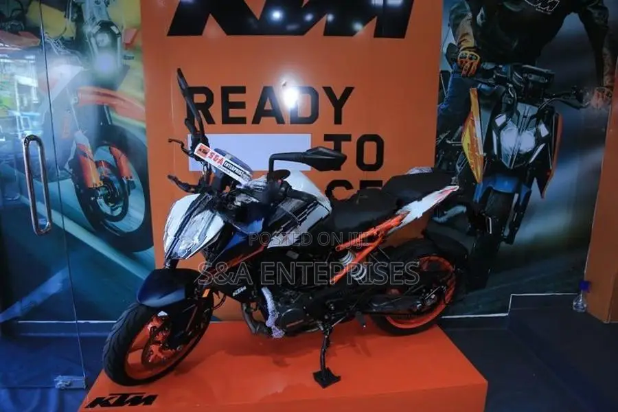 KTM Duke 160 2026