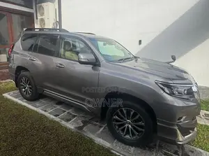 Toyota Land Cruiser Prado 2018