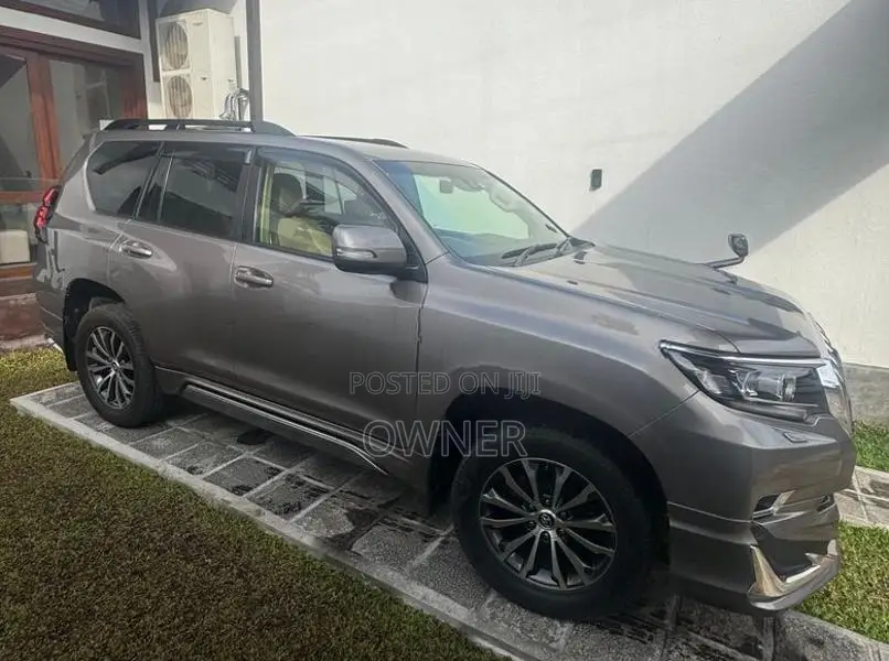 Toyota Land Cruiser Prado 2018