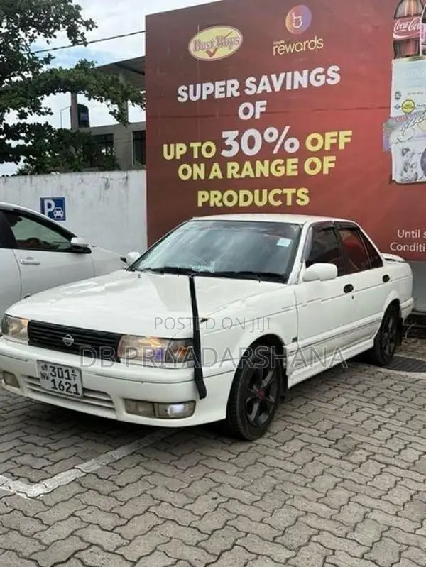 Nissan Sunny 1999