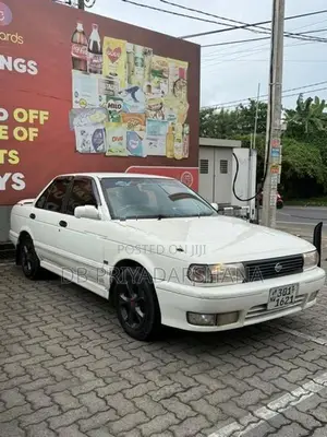 Nissan Sunny 1999