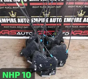 Toyota Aqua NHP10 Door Winder Set