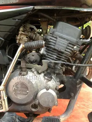 Bajaj Platina 125 2013