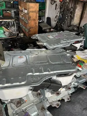 Honda Vezel Battery