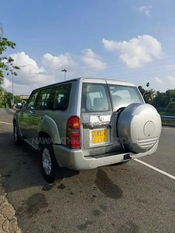 Nissan Patrol 2011