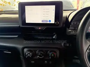 Toyota Yaris X Grade 2025