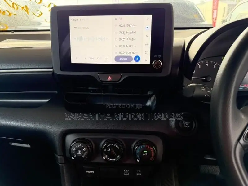 Toyota Yaris X Grade 2025
