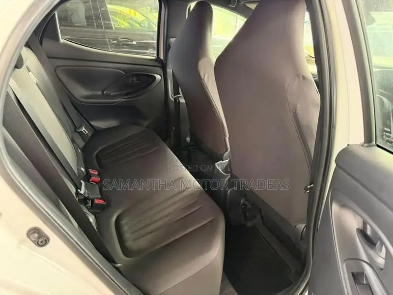 Toyota Yaris X Grade 2024