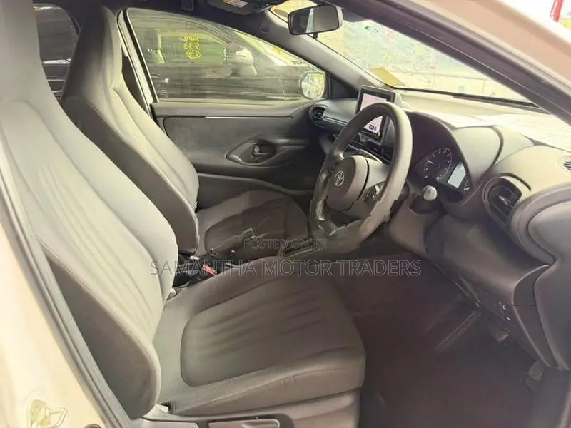 Toyota Yaris X Grade 2024
