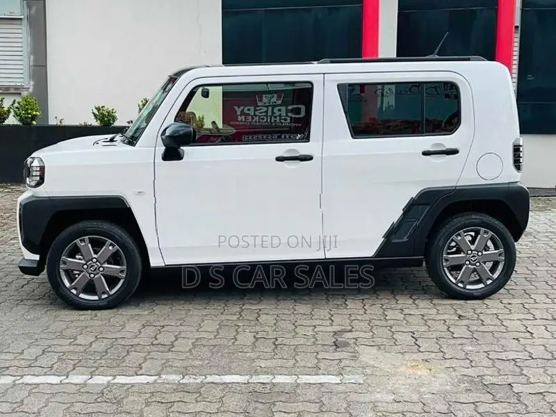 Daihatsu Taft G Dark Chrome Ventur 2025
