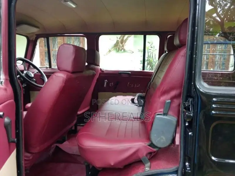 Mitsubishi J36 Jeep 1979