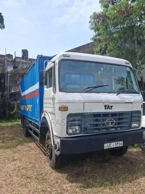 Tata 1615 Commins 20ft 2006