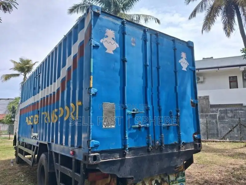 Tata 1615 Commins 20ft 2006
